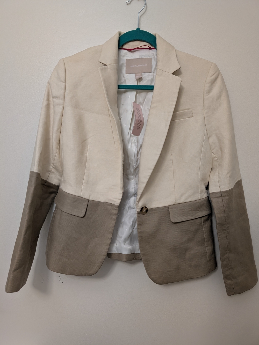 Banana Republic Two-Tone Cream and Taupe Women's Blazer